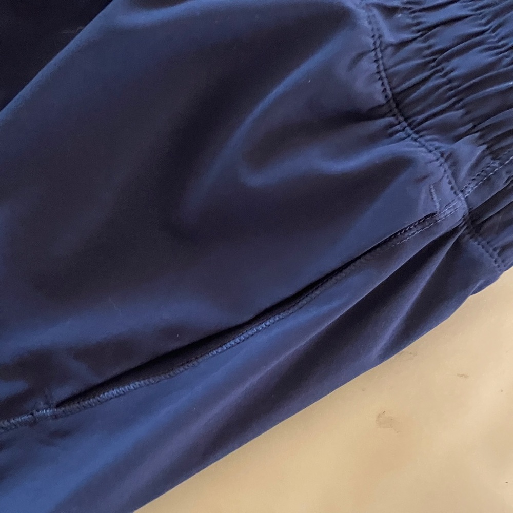 Women's Athletic Navy Shorts Like NWOT - Picture 4 of 4